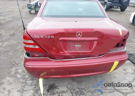 2001 Mercedes-Benz Slk 320 z USA, uszkodzony, nr VIN WDBKK65F11F201809